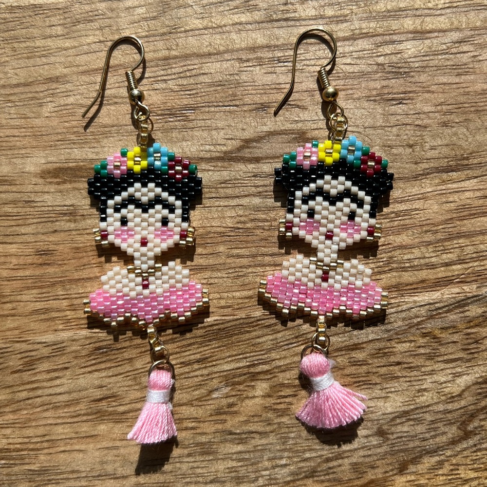 Frida Kahlo Handcrafted Beaded Earrings Made in Mexico Hecho en México Artisan